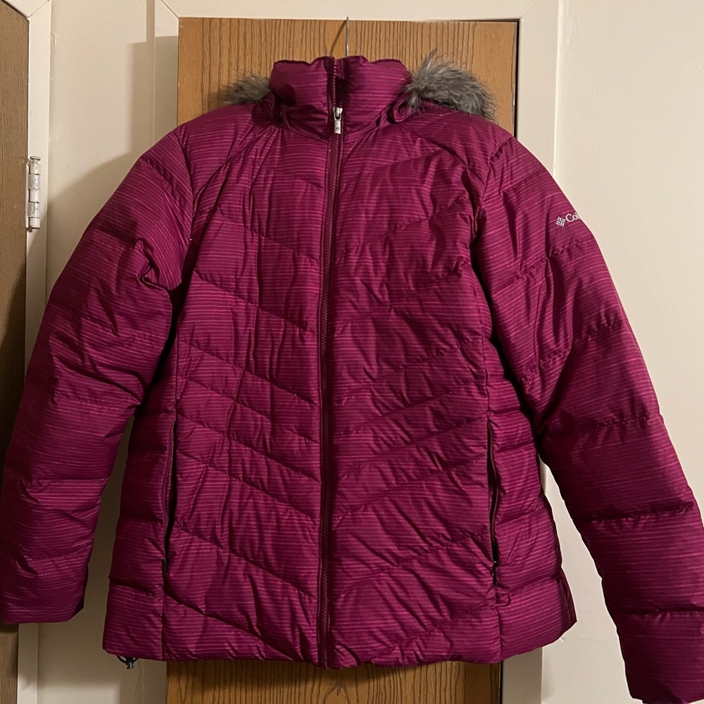 Woman’s XL Columbia winter jacket